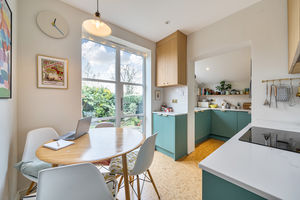 Photo 11- click for photo gallery